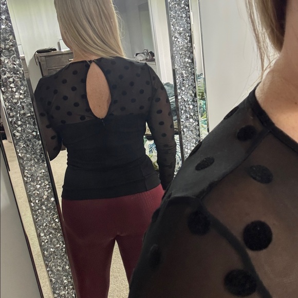 Guess Black Polka Dot Women's Top - Small - Picture 11 of 11